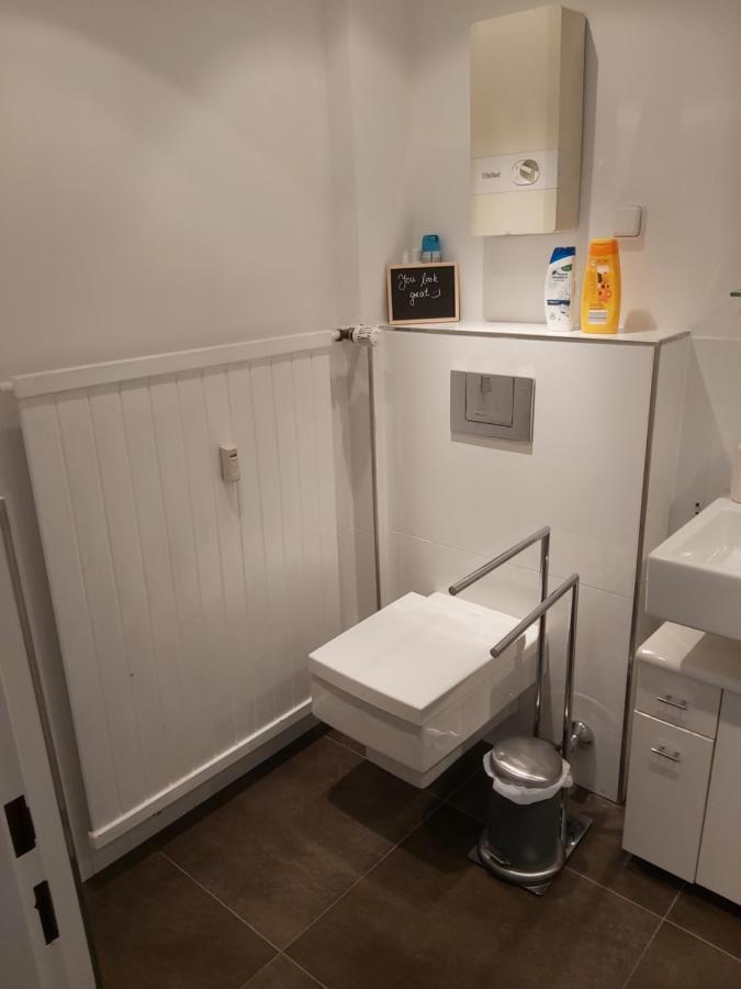 Well Located Flat With Balcony Düsseldorf