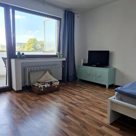 Well Located Flat With Balcony Appartement Düsseldorf