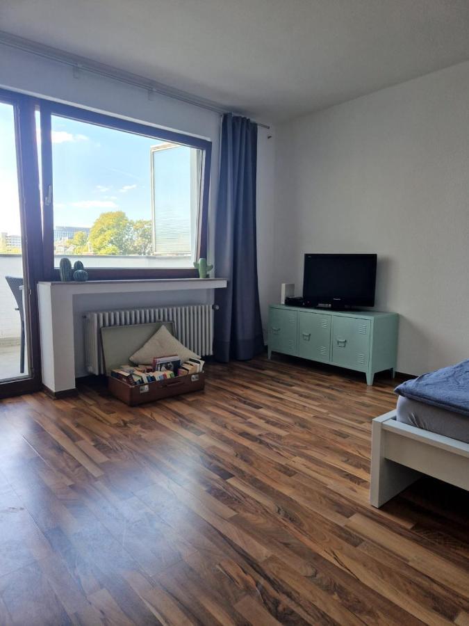 Well Located Flat With Balcony Appartement Düsseldorf